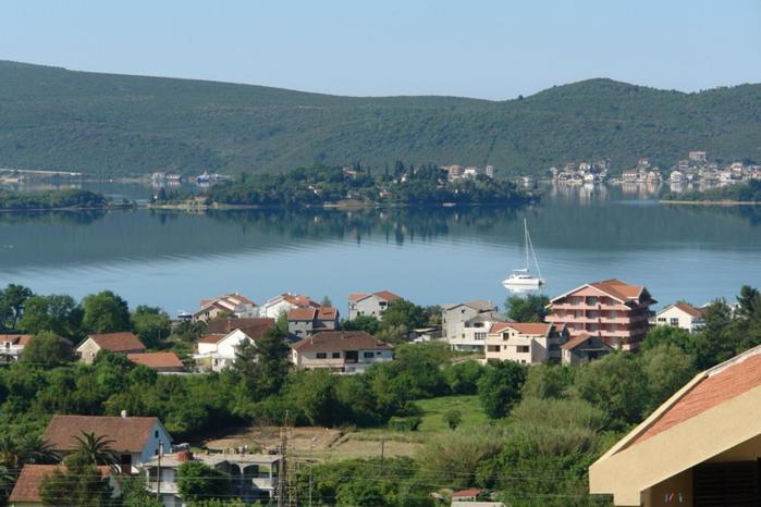 Hotel Wisteria Tivat Zewnętrze zdjęcie