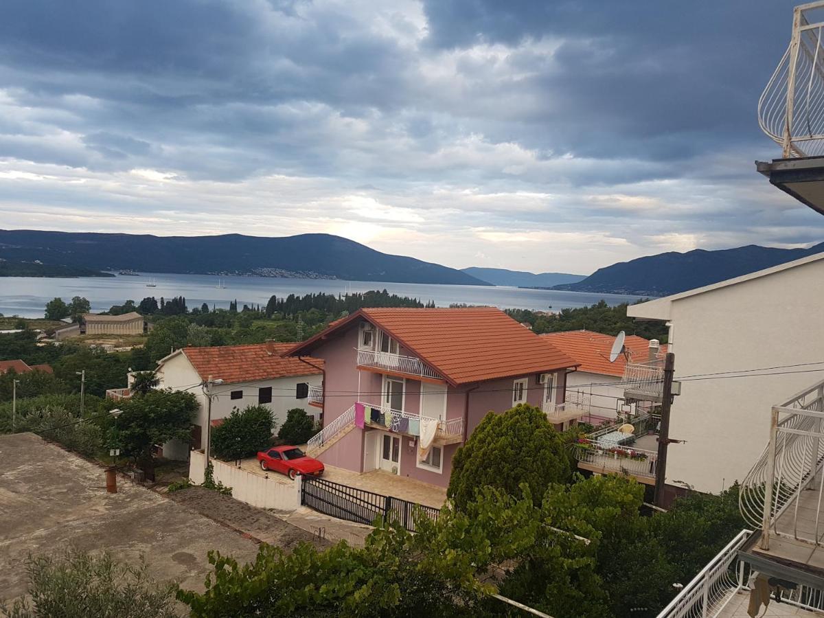 Hotel Wisteria Tivat Zewnętrze zdjęcie